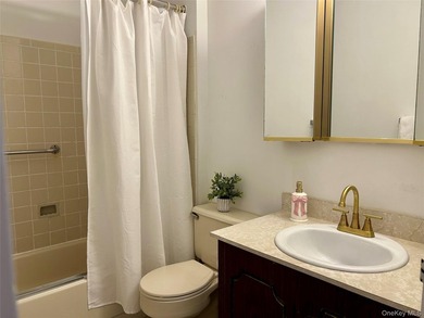 Welcome to easy living in this beautiful 3-bedroom, 2.5-bath - photo 18