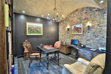 Elegant Entertaining Estate in the Country Club of Ocala. Set on - photo 24