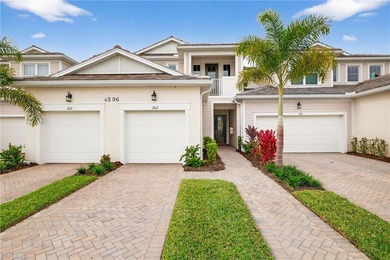 (private lake, pond, coastal) Condo For Sale in Naples Florida