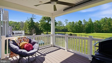 Enjoy easy living in the sought-after Pendleton golf course - photo 31