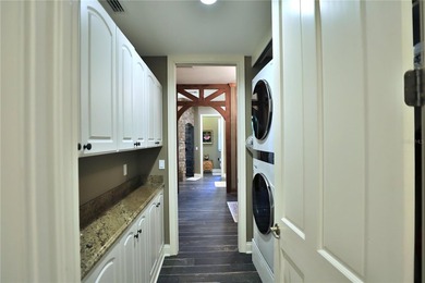 Elegant Entertaining Estate in the Country Club of Ocala. Set on - photo 32