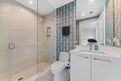 Experience the finest in Ocean to Intracoastal living in 5000 N - photo 32