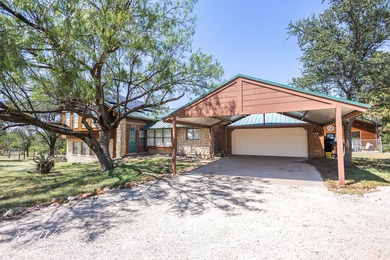 Spacious Country Living in Highland Range Subdivision with - photo 2
