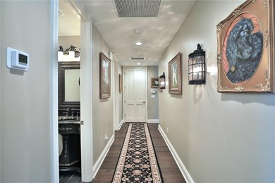 Elegant Entertaining Estate in the Country Club of Ocala. Set on - photo 35