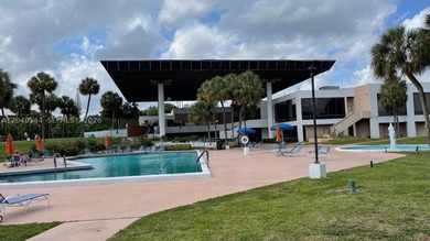 3BED/2BA - CORNER UNIT - FURNISHED - LARGE SCREENED BALCONY WITH - photo 46