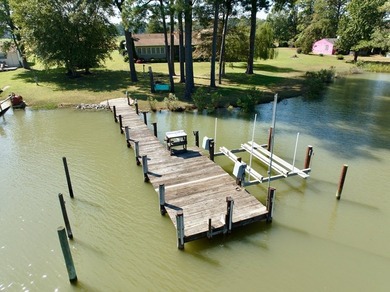 Immaculate waterfront house on protected Gardner Creek, 1/4 mile - photo 46