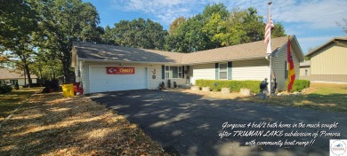 Lake Home For Sale in Warsaw, Missouri
