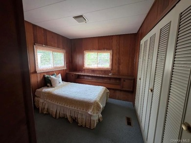 Spacious 3-bedroom, 1.5-bath mobile home filled with charm - photo 10