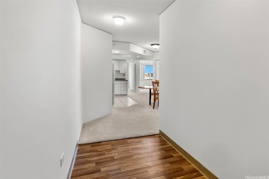 BRAND NEW LISTING! NEW CARPET! NEW PAINT! Top floor Ewa/Mauka