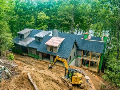 Lake Home For Sale in Lake Toxaway, North Carolina