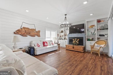 If the lake is calling your name - this is a home you'll - photo 22