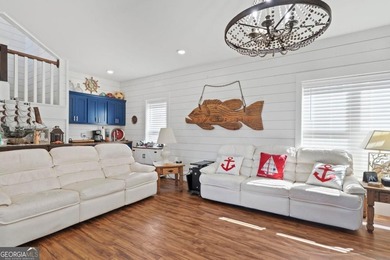 If the lake is calling your name - this is a home you'll - photo 23