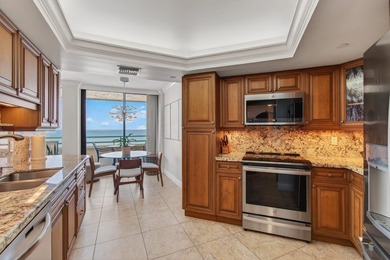 Gorgeous ocean views from this beautifully renovated unit. Walk - photo 9