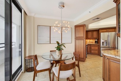 Gorgeous ocean views from this beautifully renovated unit. Walk - photo 10