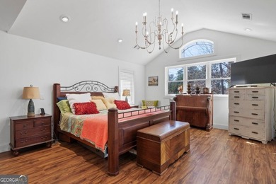 If the lake is calling your name - this is a home you'll - photo 36