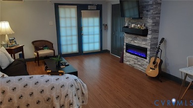 Very rare opportunity to own this ground level Handicap