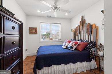 If the lake is calling your name - this is a home you'll - photo 51