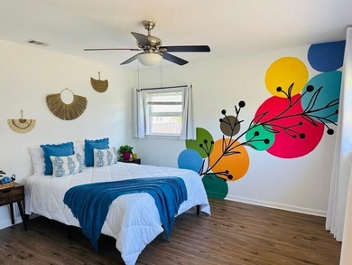 Renovated 3BR/2BA home on a spacious 0.28 acre lot in a quiet - photo 5