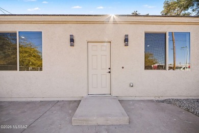 Oh, this home is really, nice. 3 bedrooms and 2 bathrooms. New