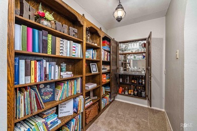 Welcome home to this spacious 3-bedroom, 2-bathroom residence - photo 9