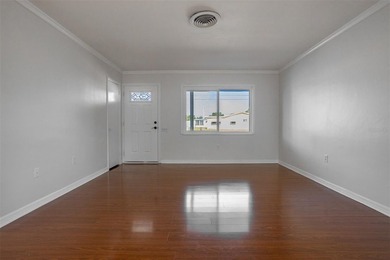 Under contract-accepting backup offers. Cozy and move-in ready - photo 4