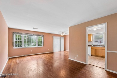 Welcome to this charming Canterbury model located in the - photo 12