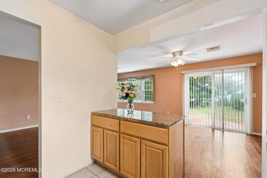 Welcome to this charming Canterbury model located in the - photo 13