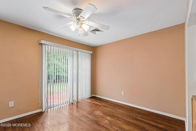Welcome to this charming Canterbury model located in the - photo 14