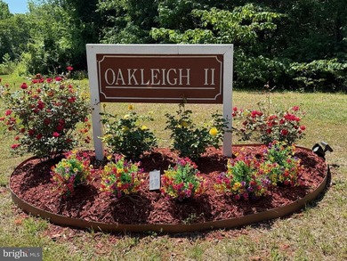 Beautifully maintained MOVE-IN READY Lake Anna water-access - photo 15