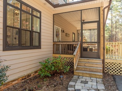 Stunning Craftsman Farmhouse in the Gated Community of Thirteen - photo 15