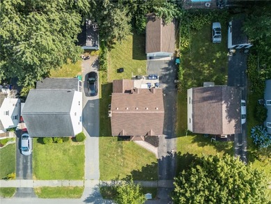 Welcome to 45 Oneta Road! Nestled on a charming neighborhood - photo 19