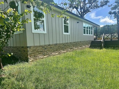 Price drop!!! Lakeview Gem w/ Private Lake Access (Lake - photo 3