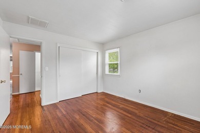 Welcome to this charming Canterbury model located in the - photo 25