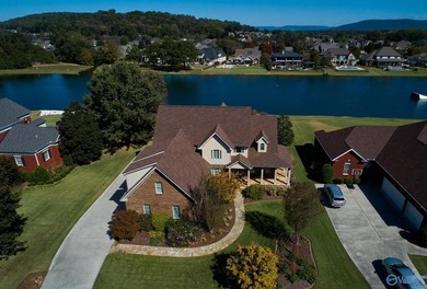 New Price! Recent appraisal amount of $950,000. Water front - photo 5
