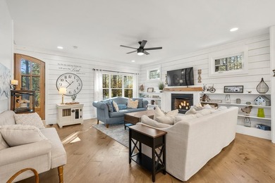 Stunning Craftsman Farmhouse in the Gated Community of Thirteen - photo 28