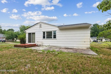 Welcome to this charming Canterbury model located in the - photo 29