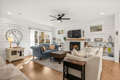 Stunning Craftsman Farmhouse in the Gated Community of Thirteen - photo 30