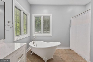 Beautifully maintained MOVE-IN READY Lake Anna water-access - photo 37