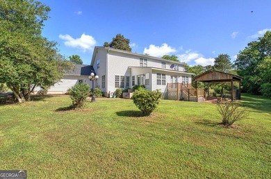 Nestled on 2.83 beautifully landscaped acres surrounded by - photo 43