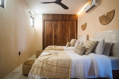 Discover this stunning penthouse residence at ALUX 33, a - photo 2