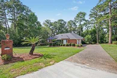 Beautiful all-brick home in sought-after Golden Eagle, featuring - photo 3