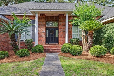 Beautiful all-brick home in sought-after Golden Eagle, featuring - photo 4