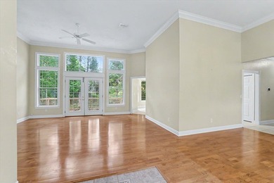 Beautiful all-brick home in sought-after Golden Eagle, featuring - photo 5