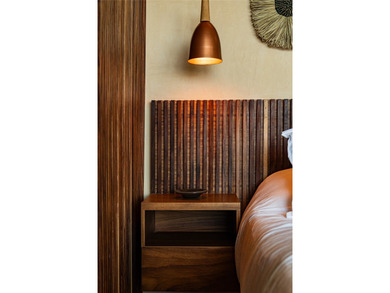 Discover this stunning penthouse residence at ALUX 33, a - photo 7