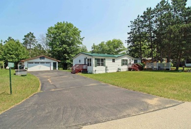 Lake Home For Sale in Avoca, Wisconsin