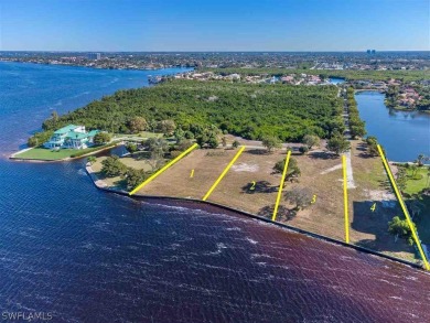 Caloosahatchee River - Lee County Lot For Sale in Fort Myers Florida