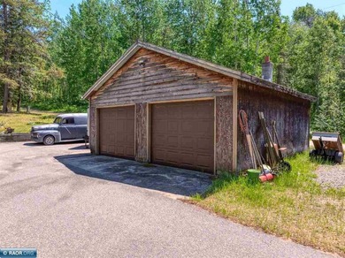 Nestled on 28 private acres with 805 feet of lake frontage and - photo 45