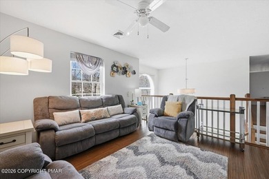 Welcome to this beautifully maintained split-level home offering - photo 50