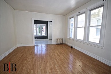 Well Kept Detached 1 family located in Old Mill Basin which - photo 5