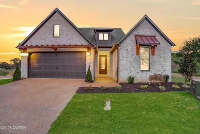 (private lake, pond, creek) Home For Sale in Jackson Tennessee